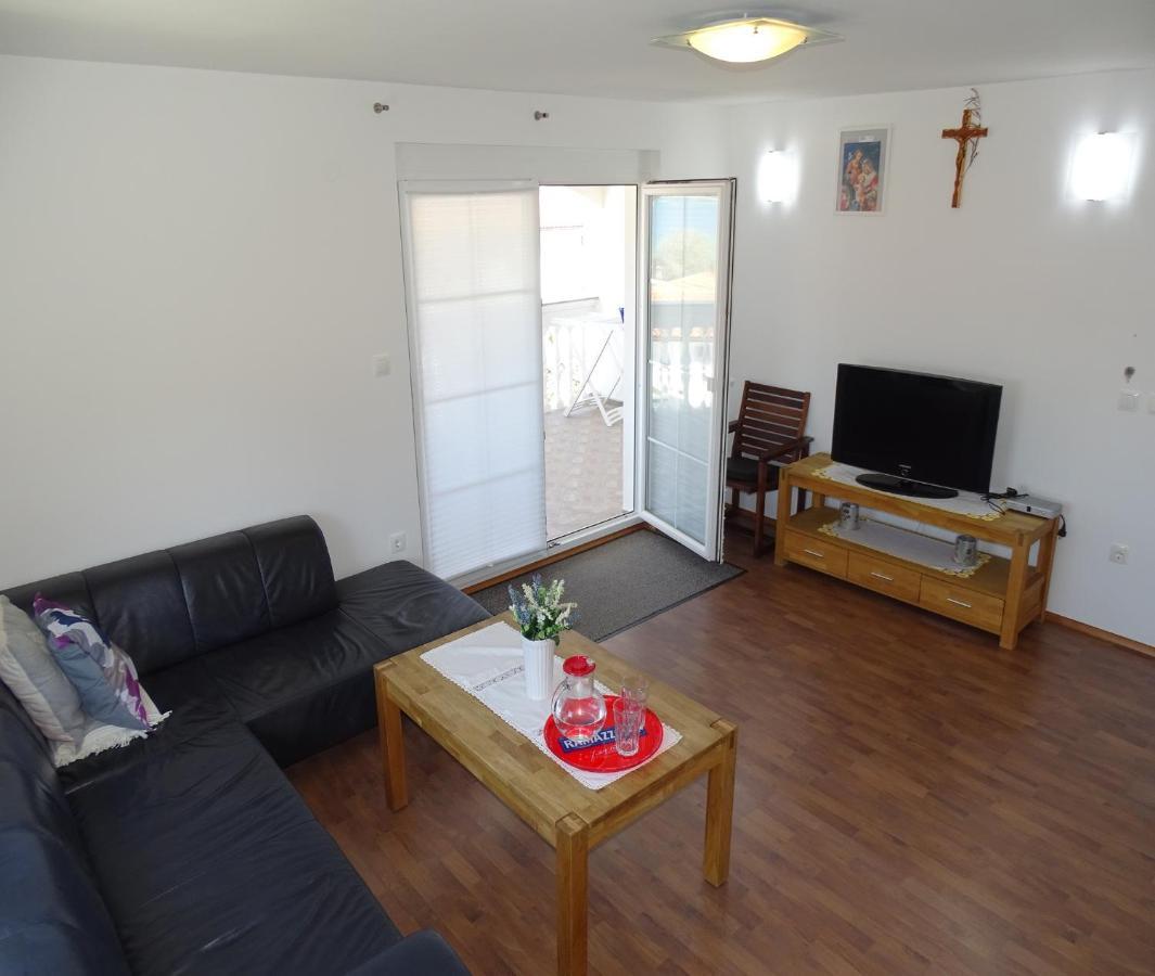 Apartmani David Vir Exterior photo